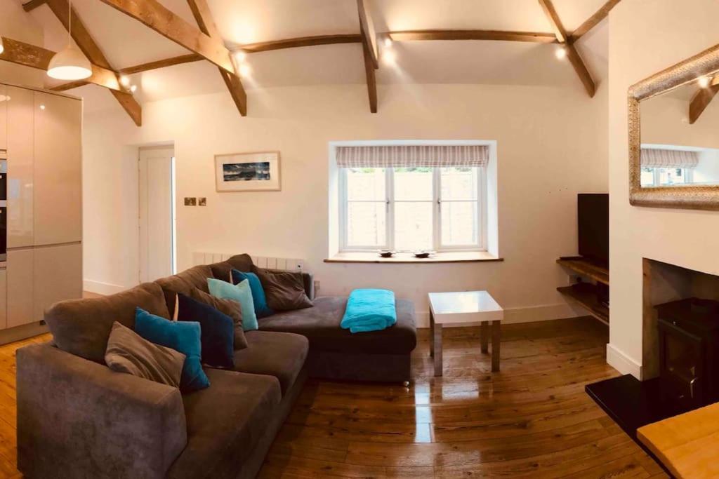 Unique Cornish Cottage Conversion Central Location Redruth Exterior photo
