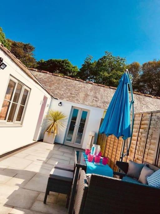 Unique Cornish Cottage Conversion Central Location Redruth Exterior photo